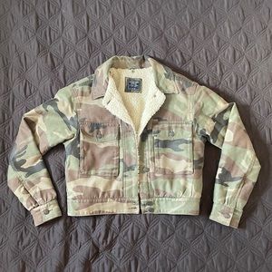 Abercrombie Small Army Sherpa Jacket